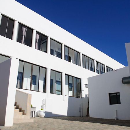 Shark Island Guesthouse 뤼데리츠 외부 사진