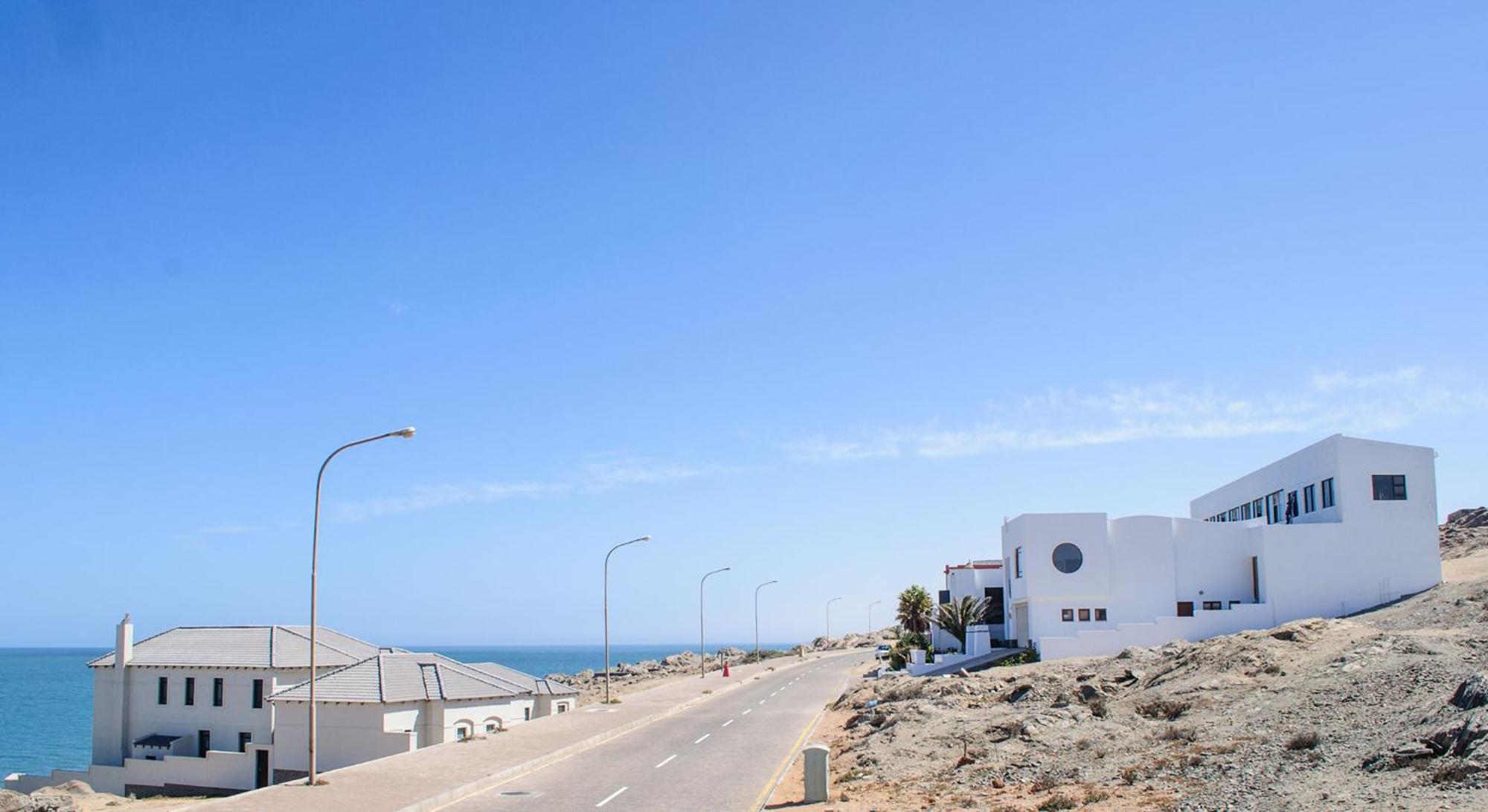 Shark Island Guesthouse 뤼데리츠 외부 사진